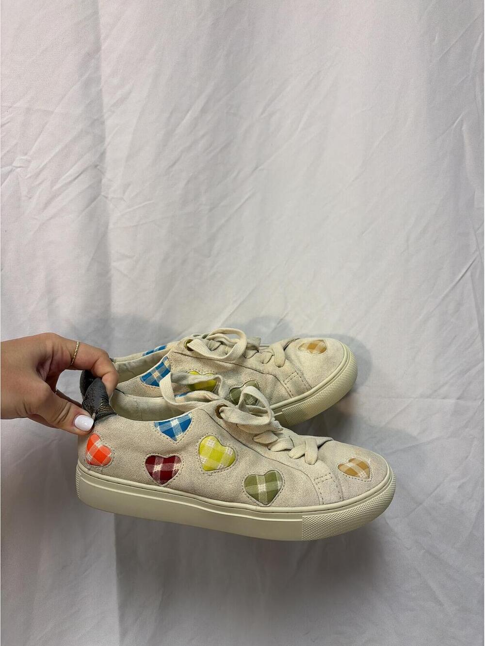 Kurt Geiger London Beige Canvas Sneakers with Plaid Heart Patch Details